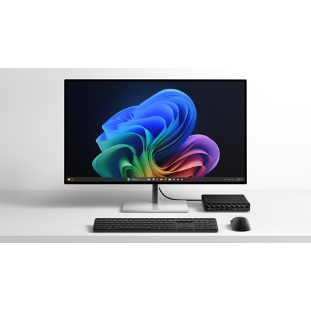 HP E0AC4AT PC stazione di lavoro Copilot+ PC Intel Core Ultra 5 16 GB DDR5-SDRAM 512 GB SSD Windows 11 Pro Mini PC AI PC